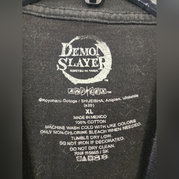 Demon Slayer Men's Black Graphic T-Shirt, sz XL - Picture 2 of 8